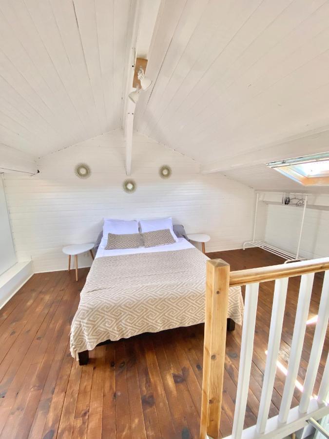 Apartment A 150 M De La *