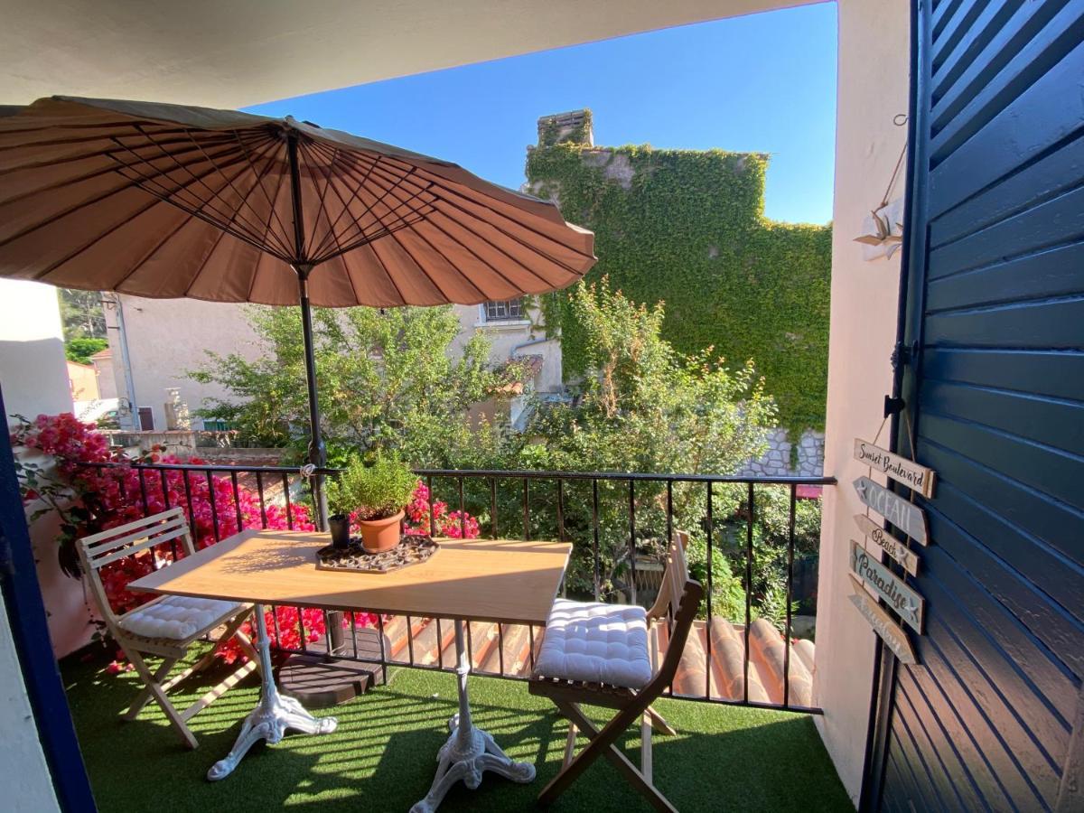 A 150 M De La Apartment *